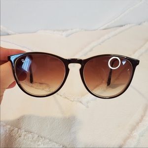 Ray-Ban Erika Sunglasses Black White